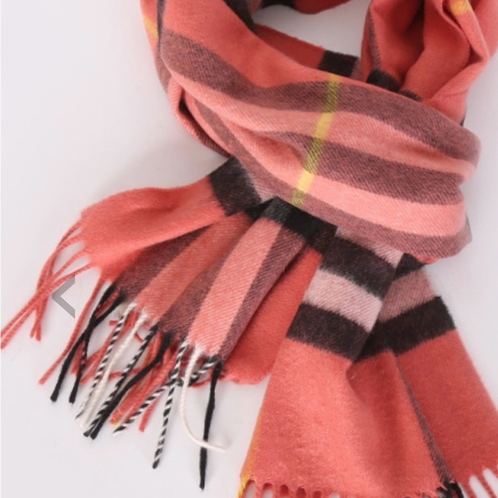 Burberry Classic Check Cashmere Scarf Salmon Pink - Picture 3 of 9